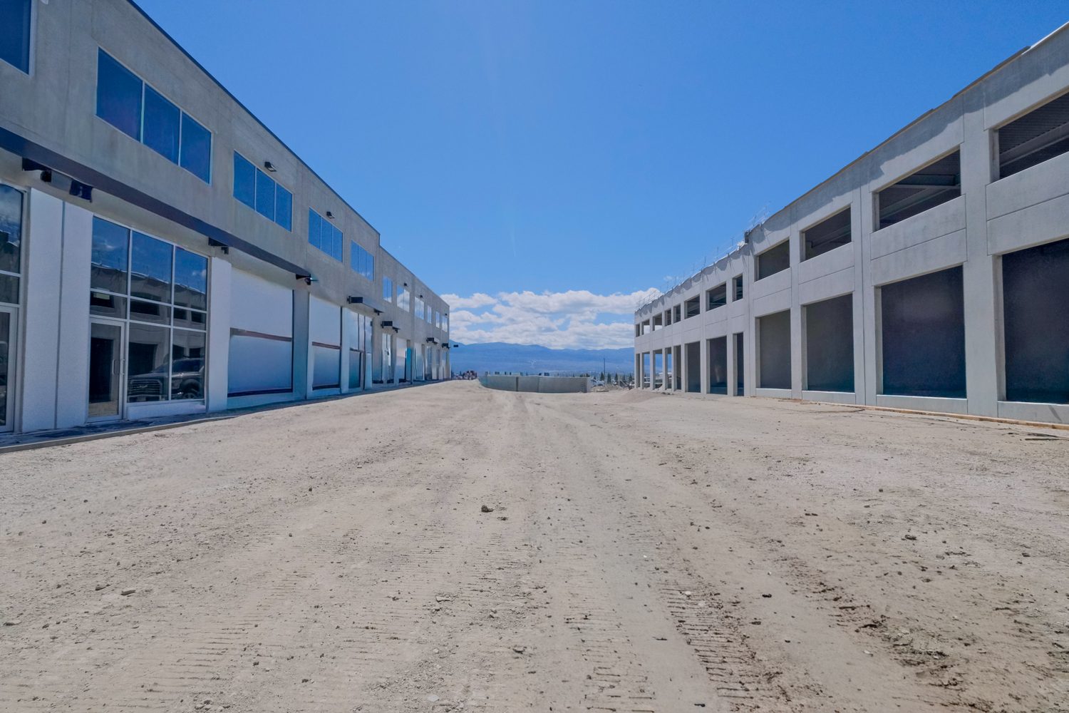 Drive aisle between the two Appaloosa buildings under construction
